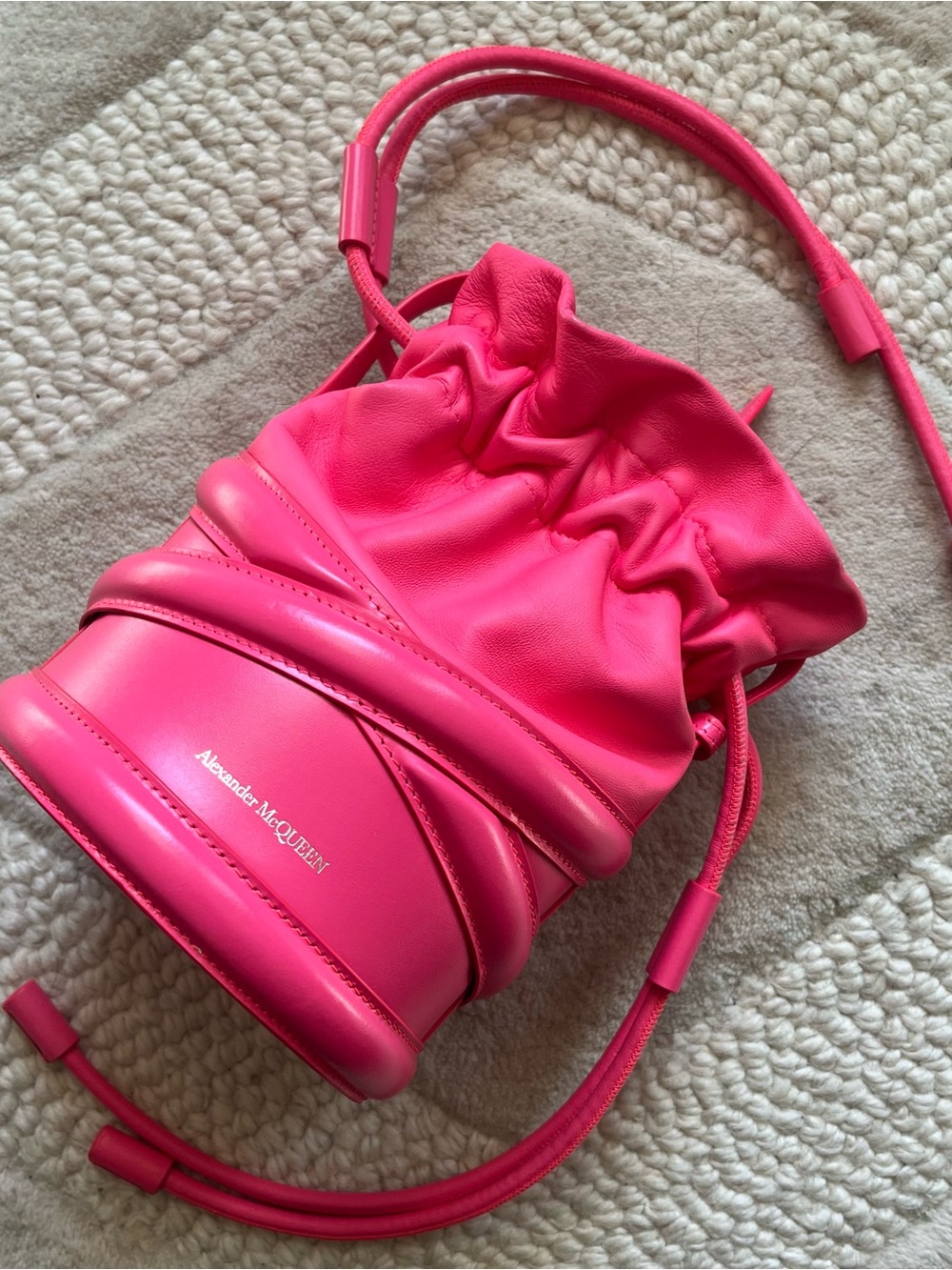 ALEXANDER MCQUEEN Soft Curve Bucket Bag